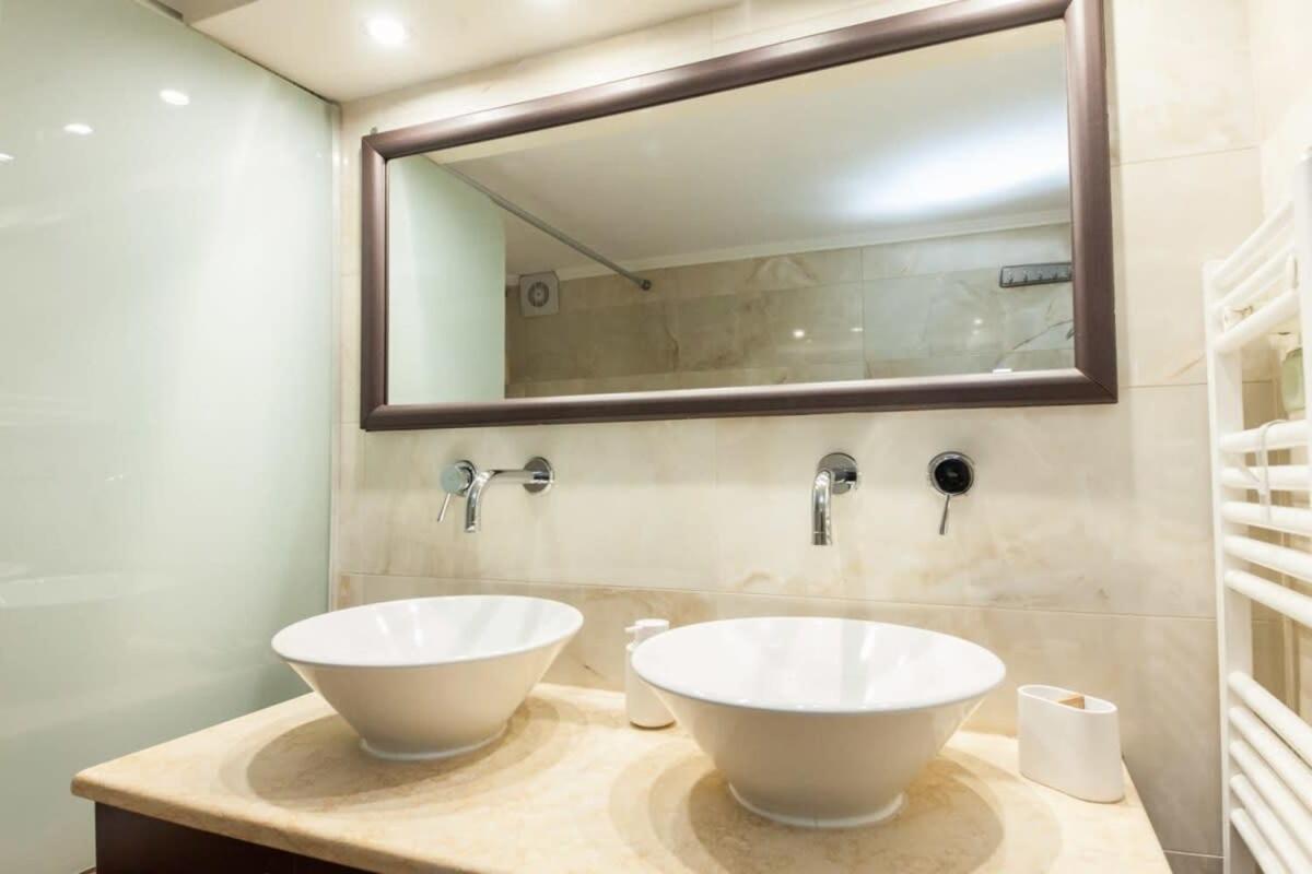 Apartment Charming Athinas House With Modern Touches Athens