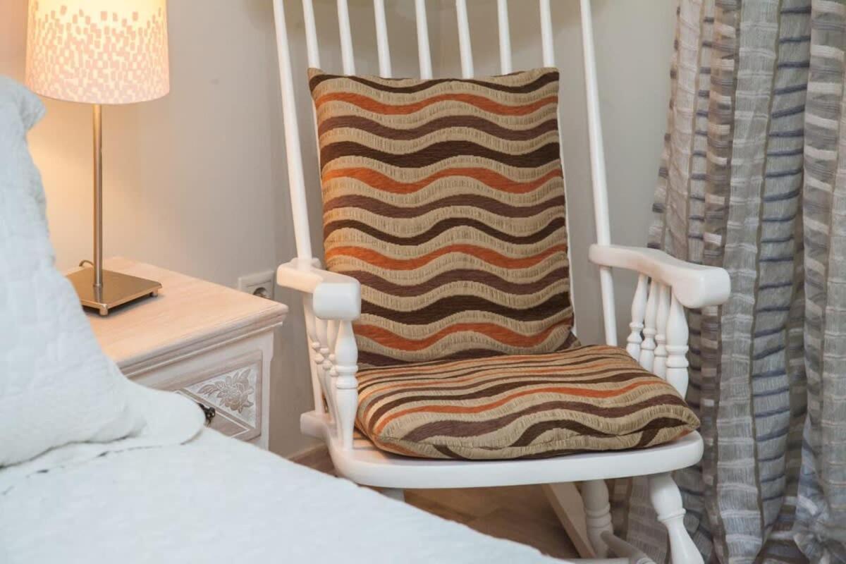Charming Athinas House With Modern Touches Apartment Athens